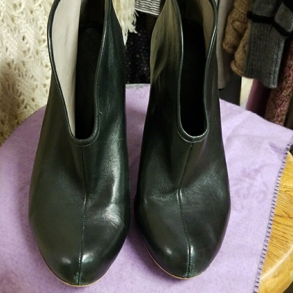 Vince Camuto Shoes - Vince camuto bootie heels
